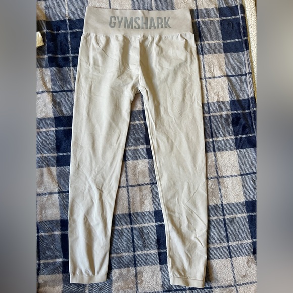 Gymshark Pants - Gymshark Light Gray High-Waist Leggings
